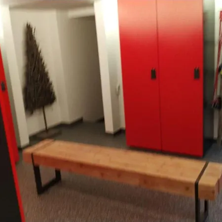 Embacher Gmbh & Co Kg B&B