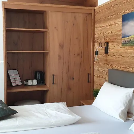 Embacher Guest house Viehhofen