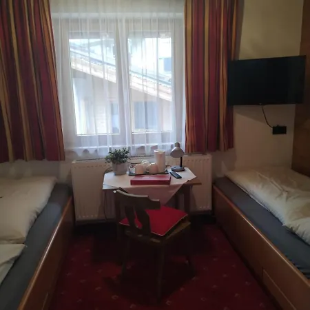 Embacher Gmbh & Co Kg B&B 비에호펜