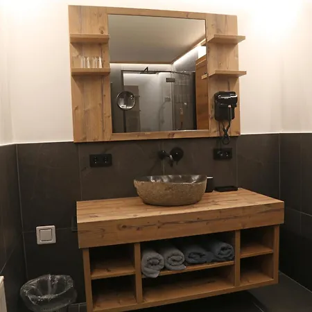 Embacher Gmbh & Co Kg 3* 菲霍芬