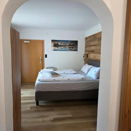 Nocleg ze śniadaniem Embacher Gmbh & Co Kg 3*