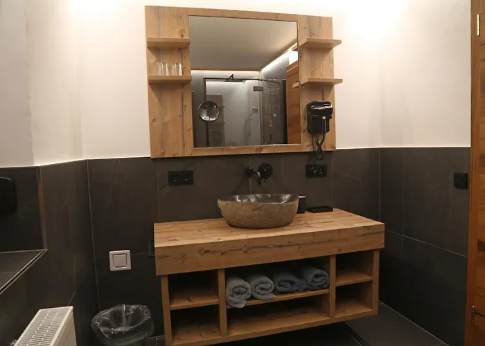 住宿加早餐酒店 Embacher Gmbh & Co Kg 3*